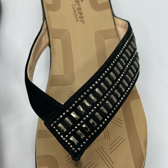 Women's Black beaded Sandals Forever Comfort Size 9 - Picture 5 of 8